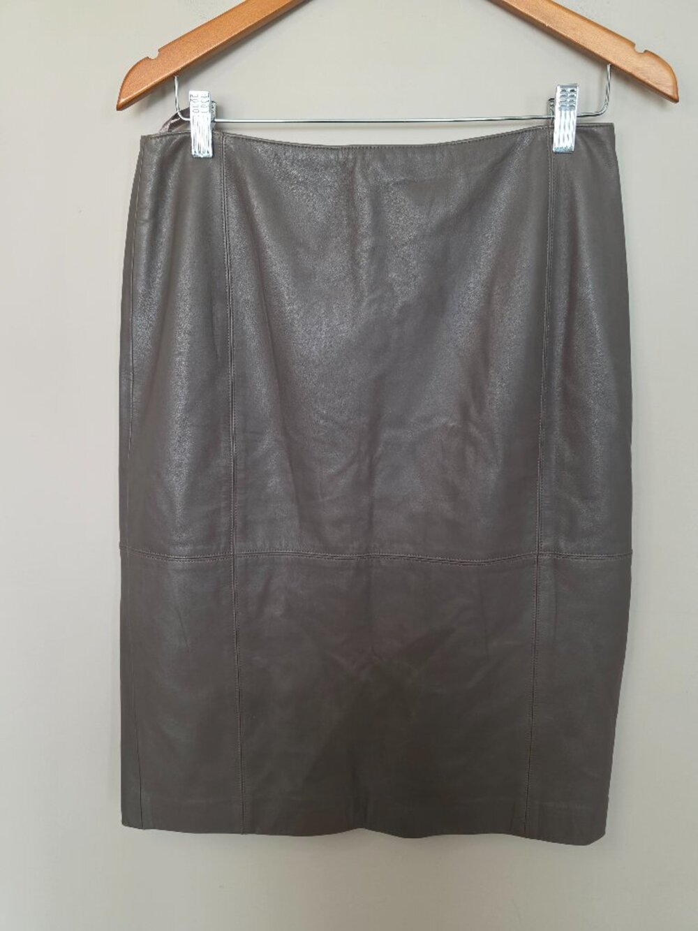 WORTH Genuine Leather Pencil Skirt Size 10